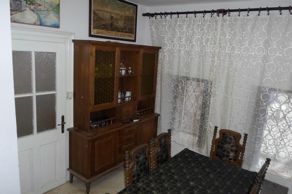 Holiday Home Stone House Perast Luaran gambar